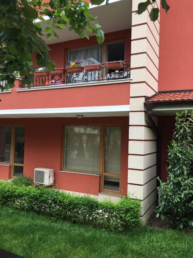 Villa Rossa Apartments Ravda Extérieur photo