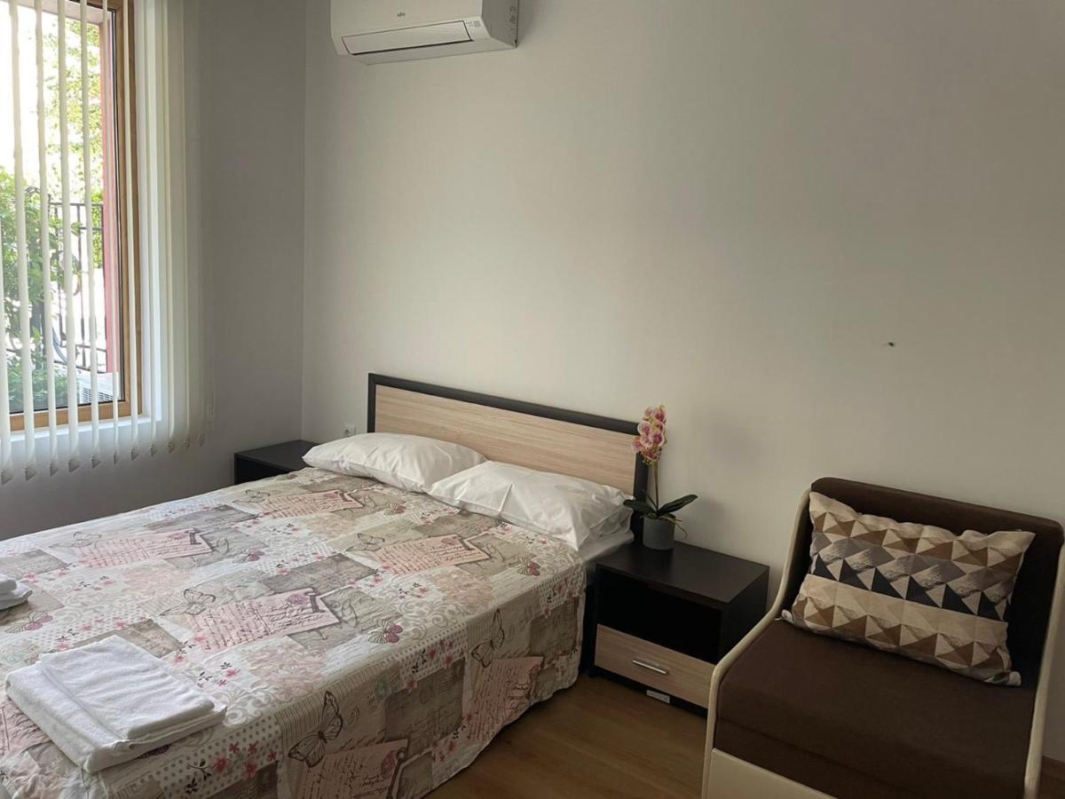 Villa Rossa Apartments Ravda Extérieur photo